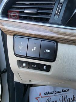 كيا كادينزا